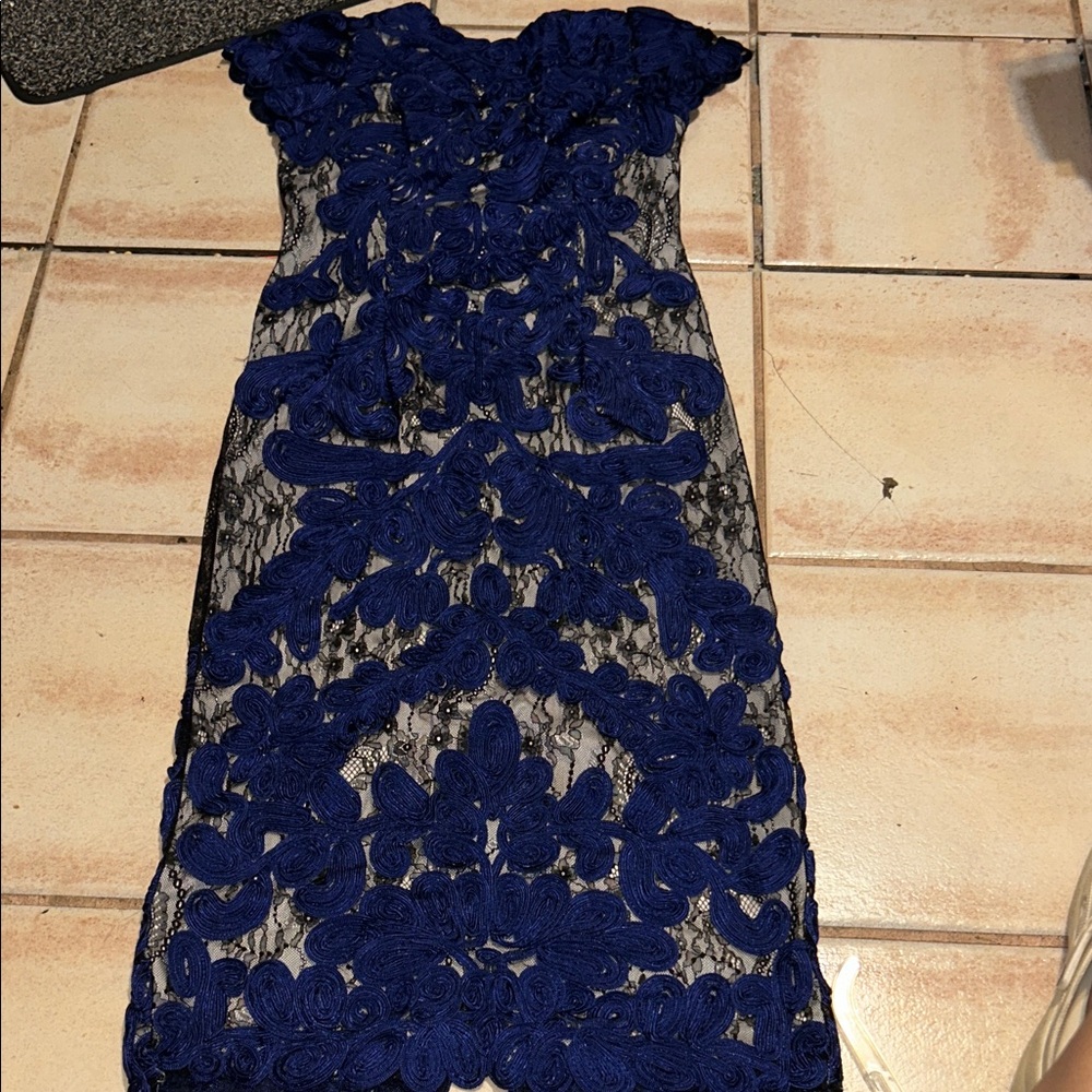 JS Collections Blue and black Lace Overlay Evening Dress size 10 - Picture 2 of 8